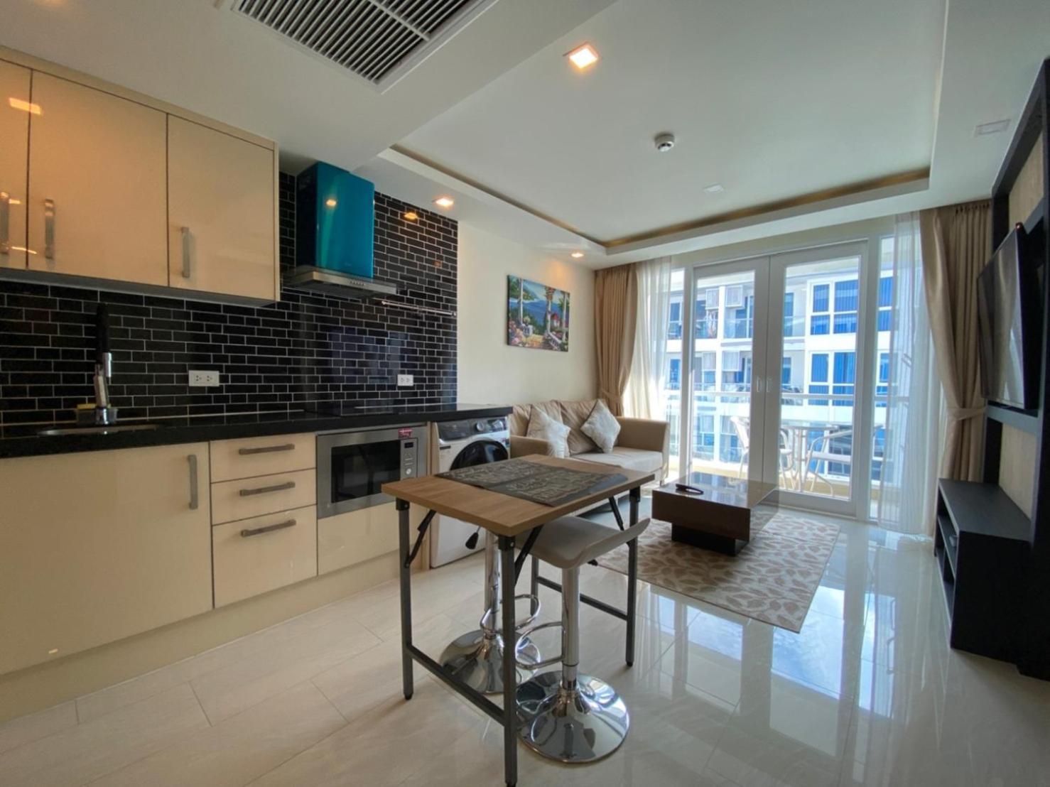 Grand Avenue Suites X Monthstayz Thailand Pattaya Eksteriør billede