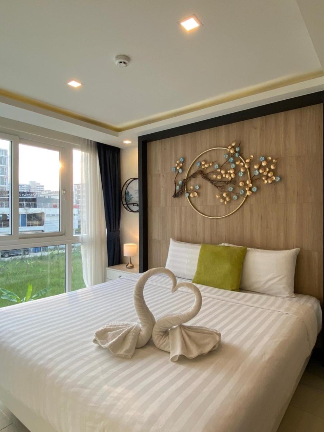 Grand Avenue Suites X Monthstayz Thailand Pattaya Eksteriør billede