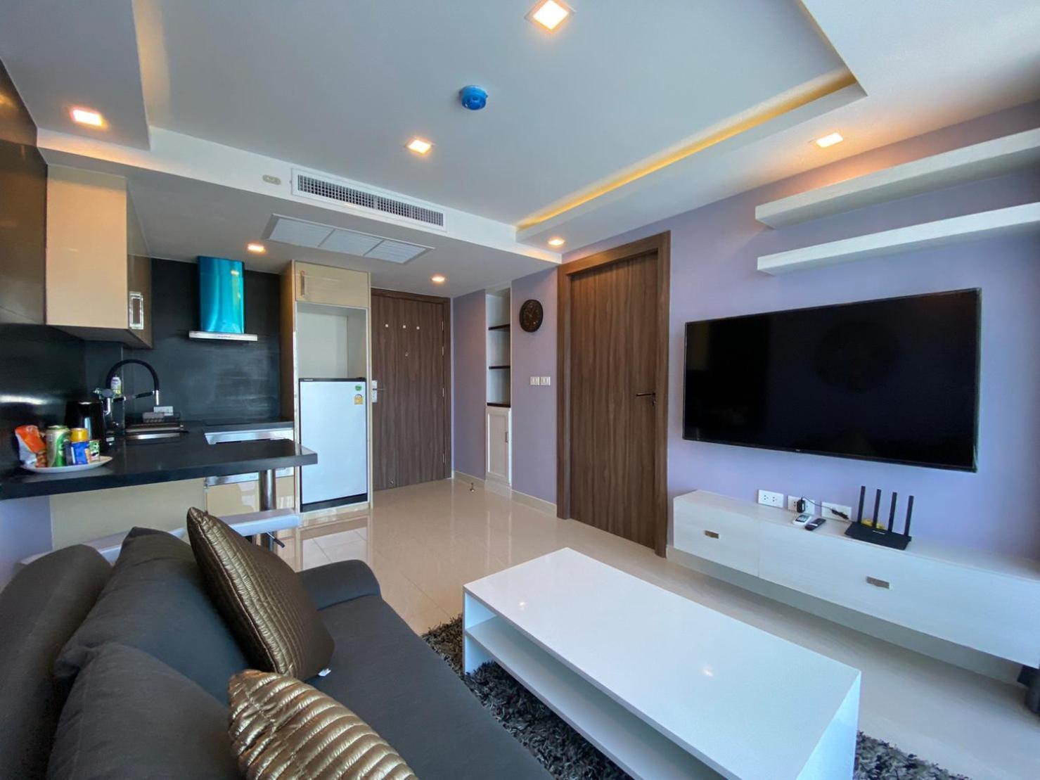 Grand Avenue Suites X Monthstayz Thailand Pattaya Eksteriør billede